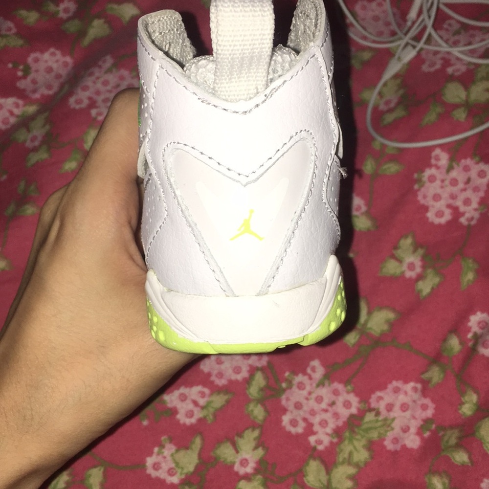 Jordan True Flight Baby Sneakers - Picture 4 of 5
